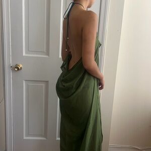 Silk Georgette Halter Dress In Kelly Green
